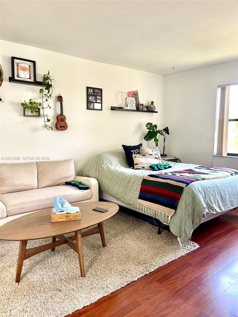 Tiny photo for 10253 NW 9th Street Cir #204-6, Miami, FL 33172 (MLS # A12027286)