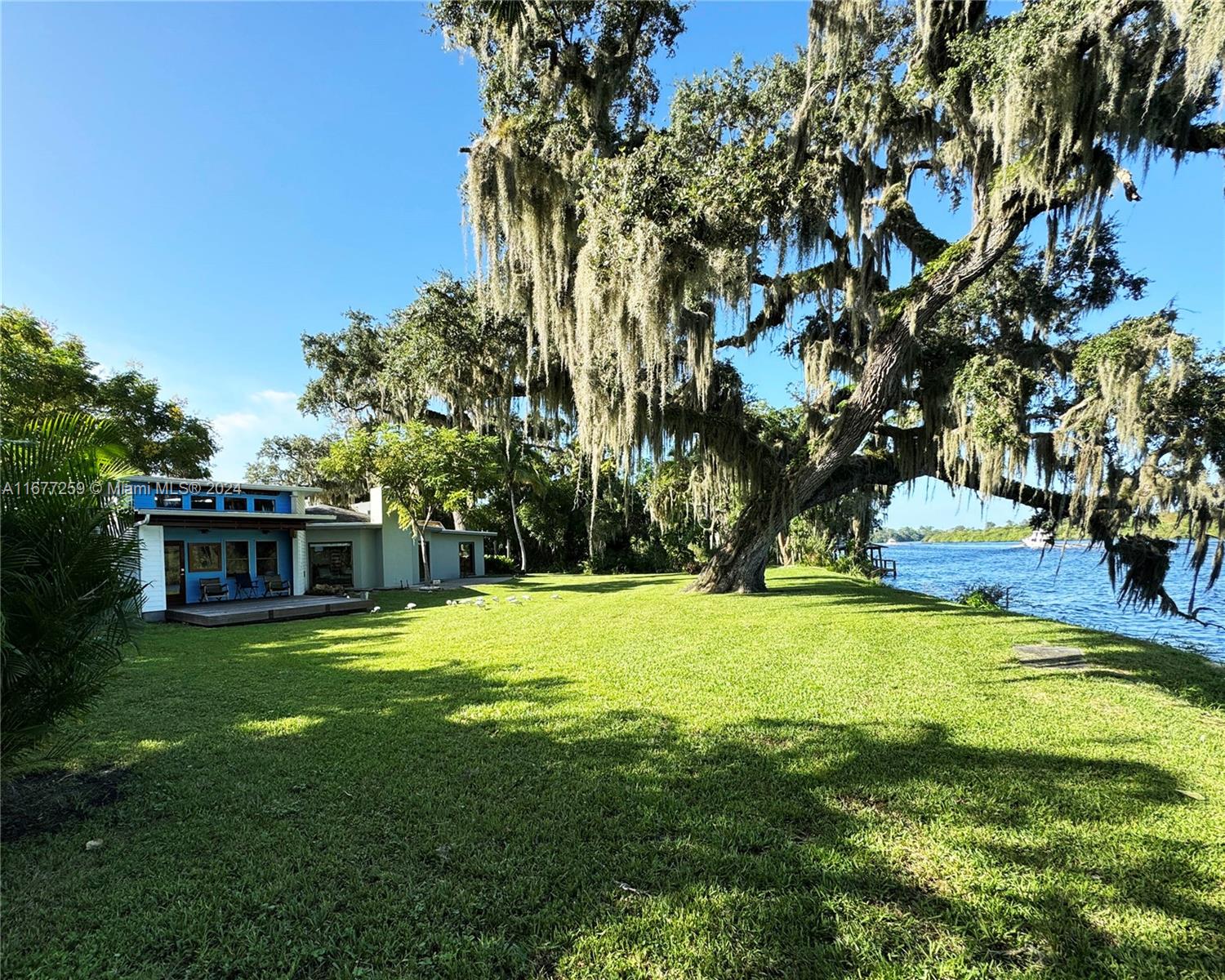 One of a kind home on the Caloosahatchee River with direct Gulf access. Across is a protected forest that will never have homes built on it obstructing view and adding to privacy. Remodeled custom home designed by an Architect, each room has its own special unique touch. Large additional space for office or den, full 2 car garage, a separate workshop and a treehouse built into one of the oldest and tallest oak trees in Labelle. Roof replaced in 2019, new complete septic system and new central AC system. The level of detail, peace and tranquility of the home and location makes this a very special place to live or to have as a second home for family gatherings and vacations