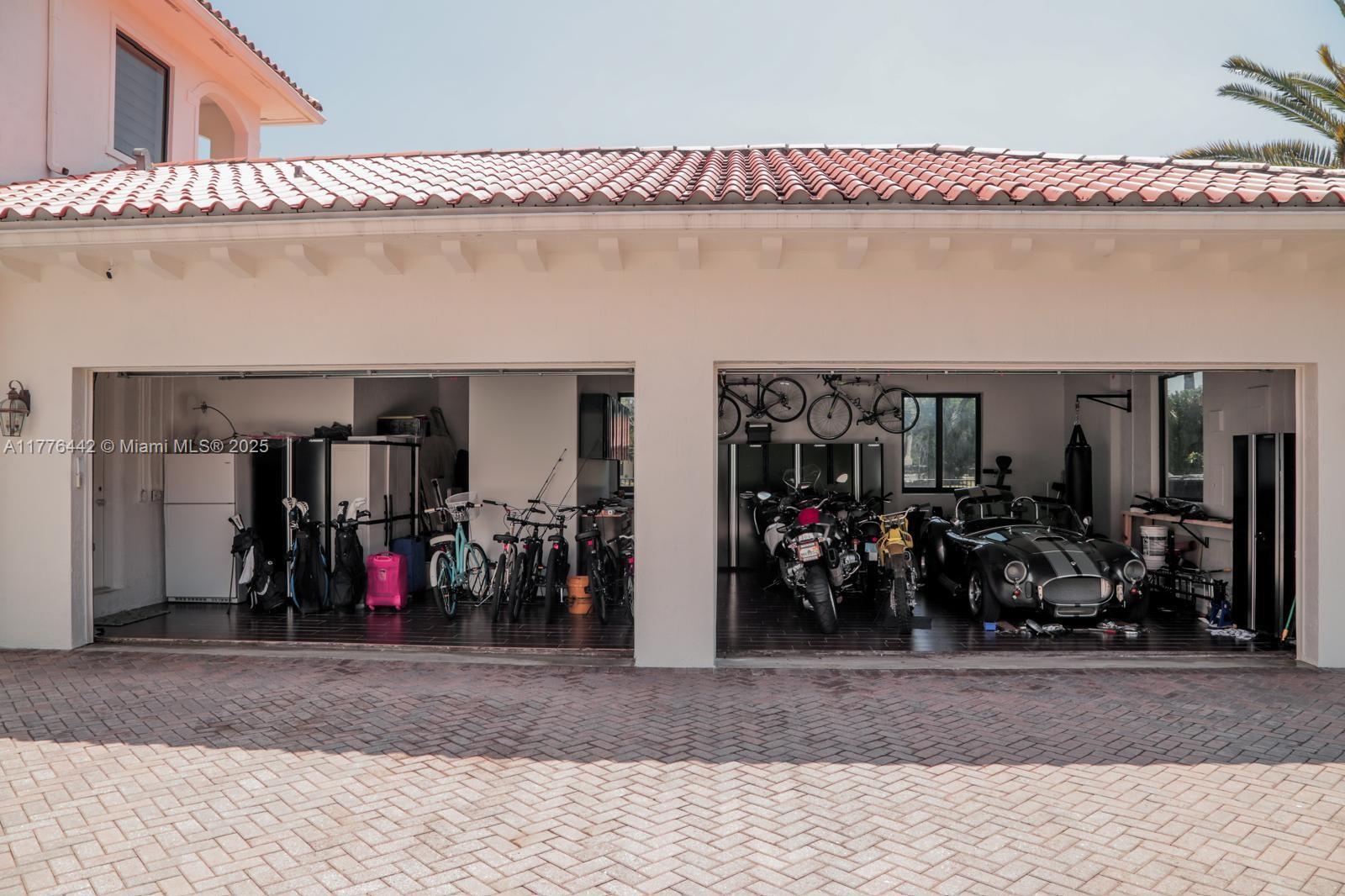 CUTLER CAY - Residential