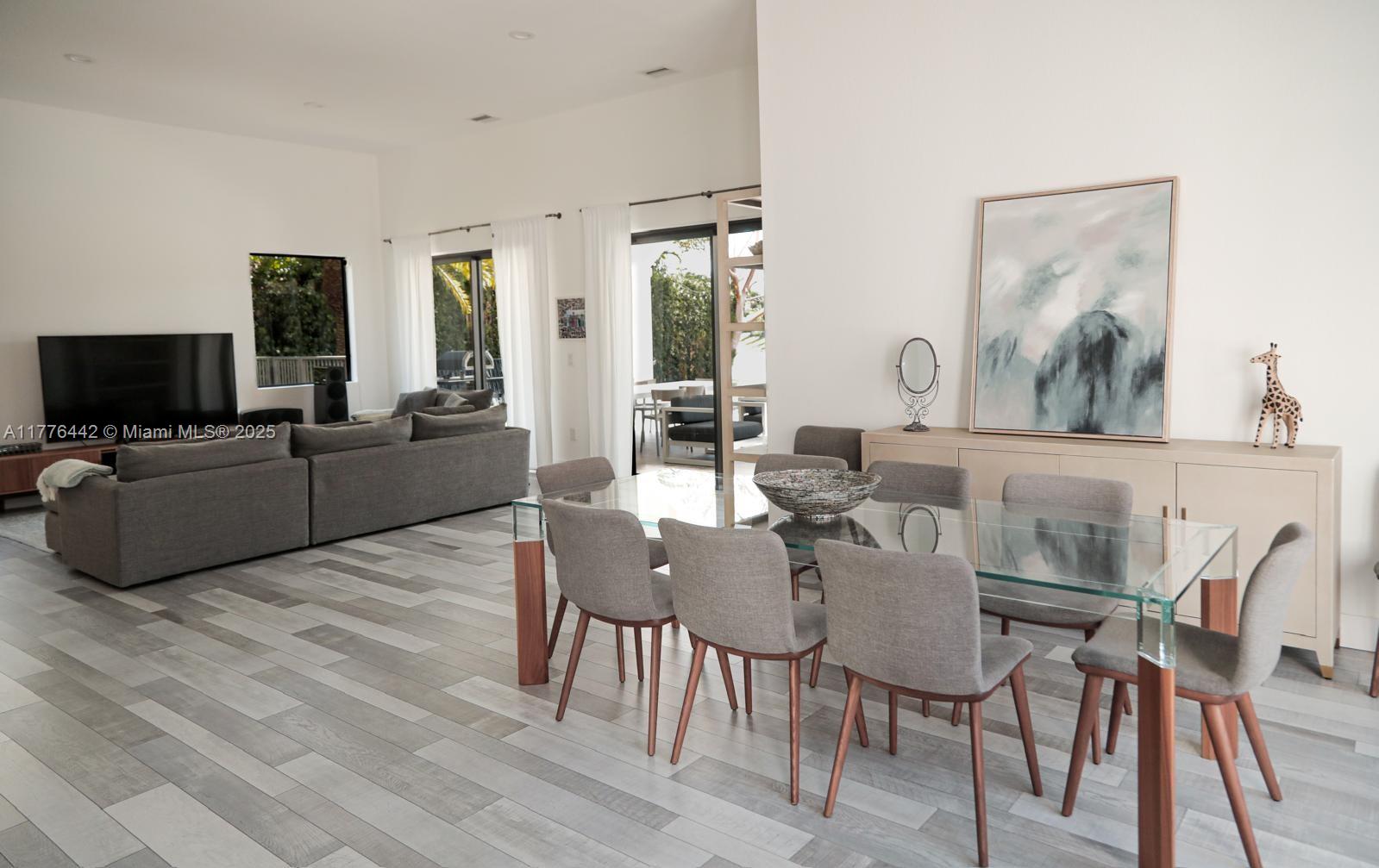 CUTLER CAY - Residential