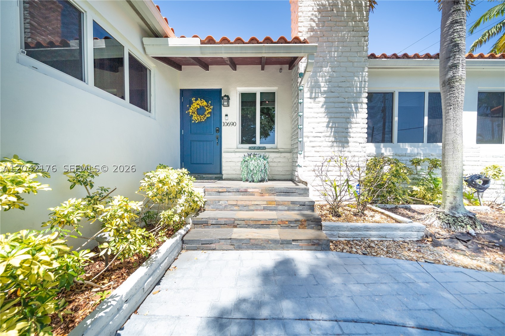 10690 NE 11th Ct