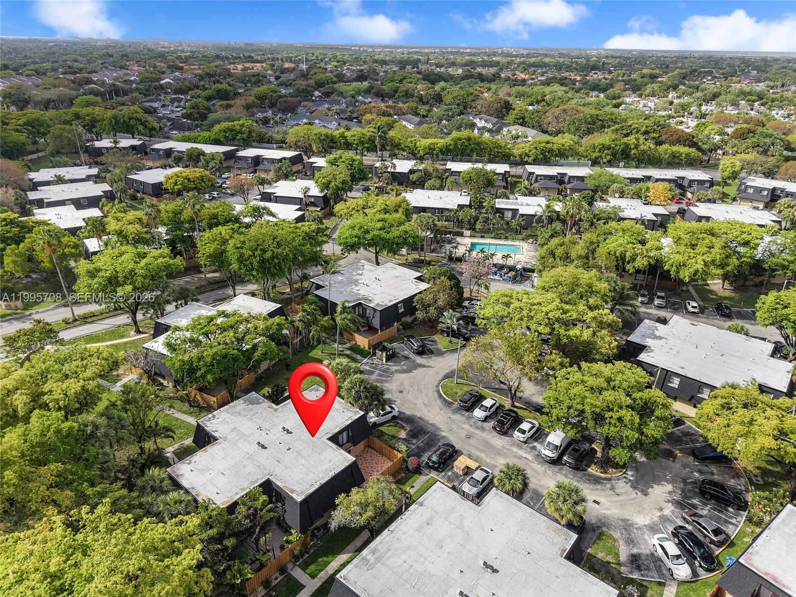 CAMELOT ONE CONDO - Residential