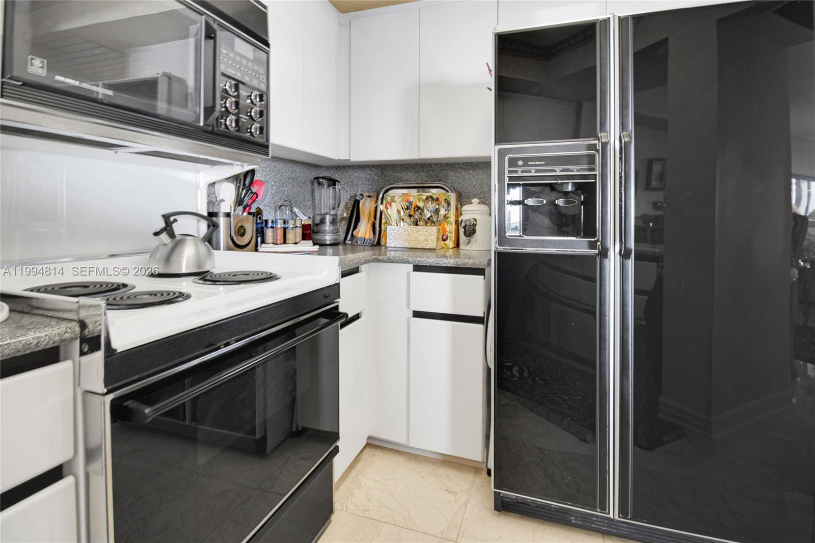 THE STERLING CONDO - Residential
