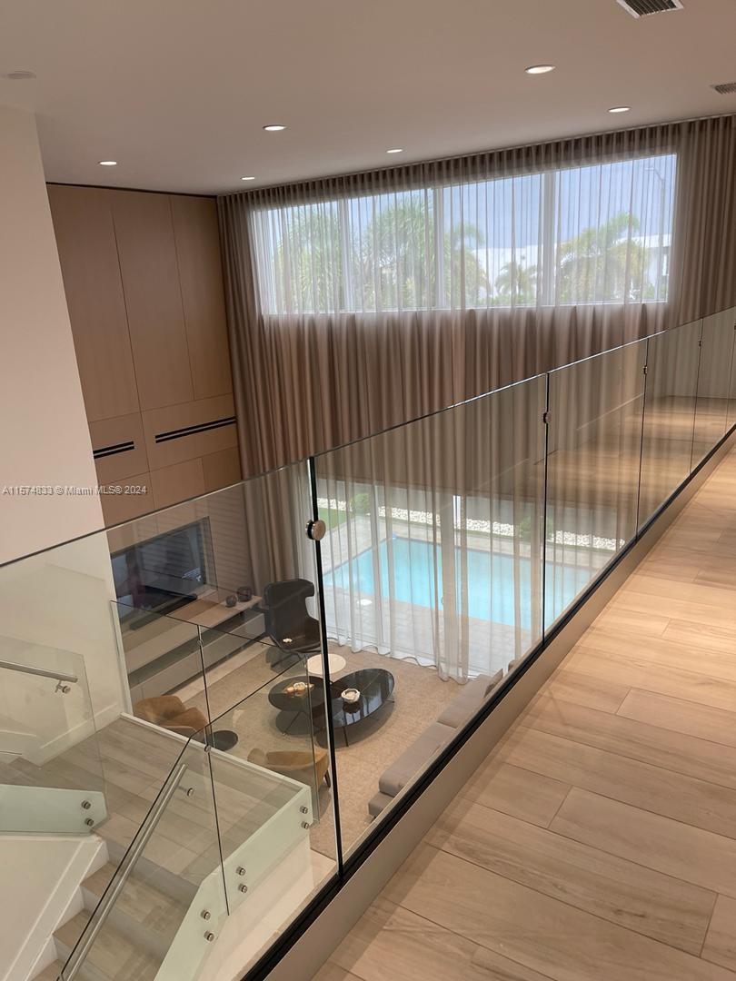 DORAL COMMONS - Residential