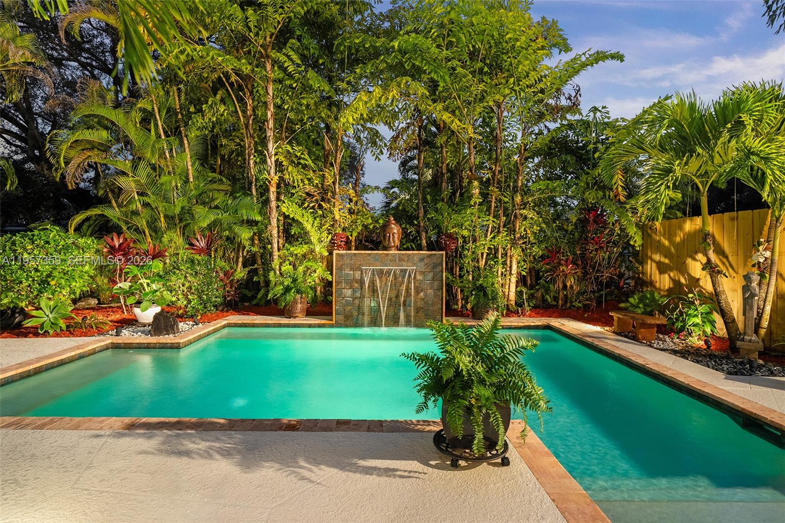 COLLEGE HEIGHTS - Residential