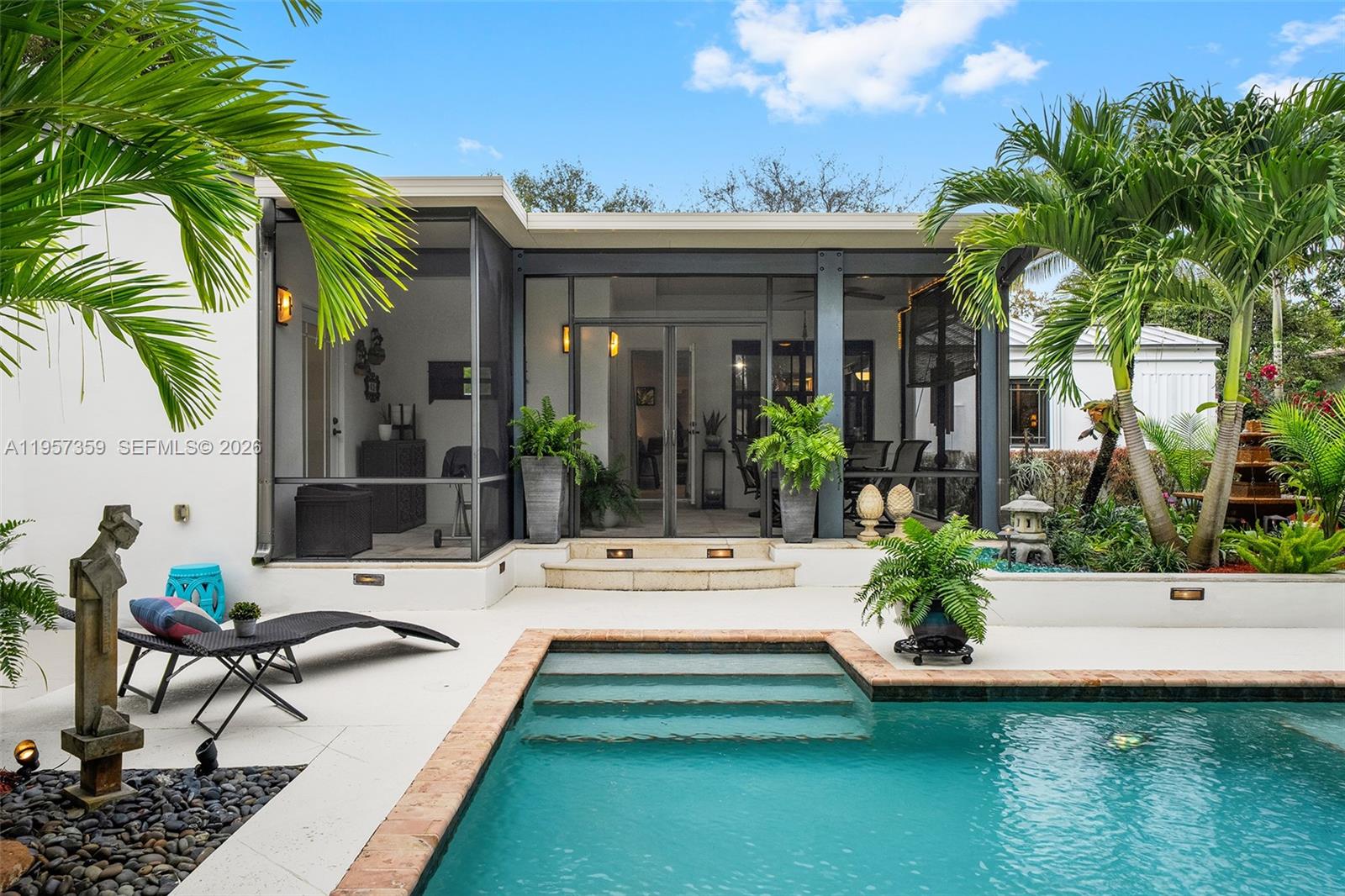 COLLEGE HEIGHTS - Residential