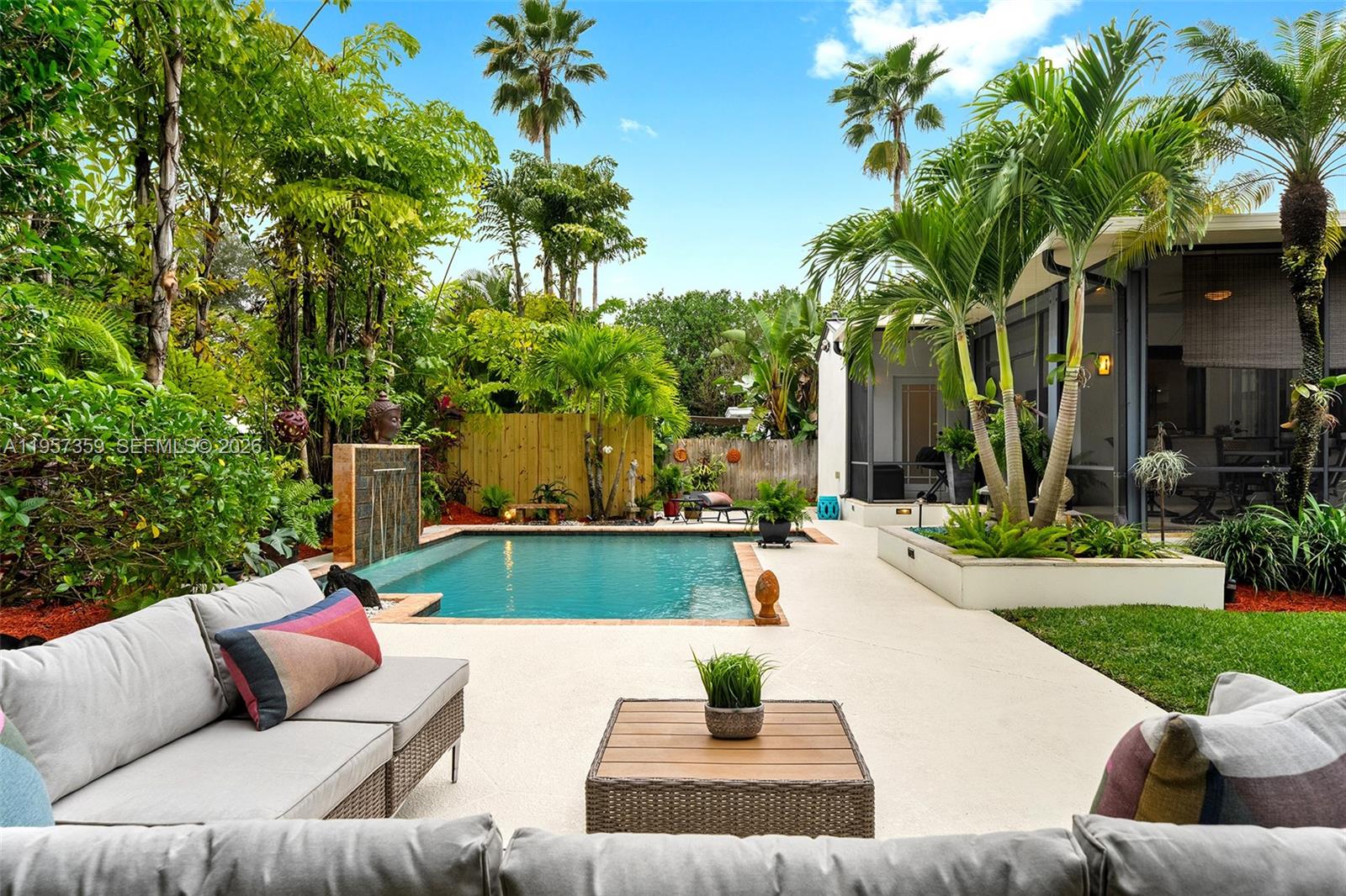 COLLEGE HEIGHTS - Residential