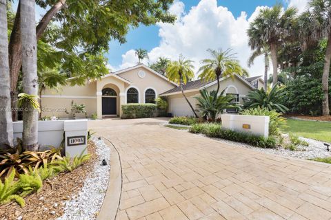 11003 SW 77th Ct Cir Pinecrest FL 33156