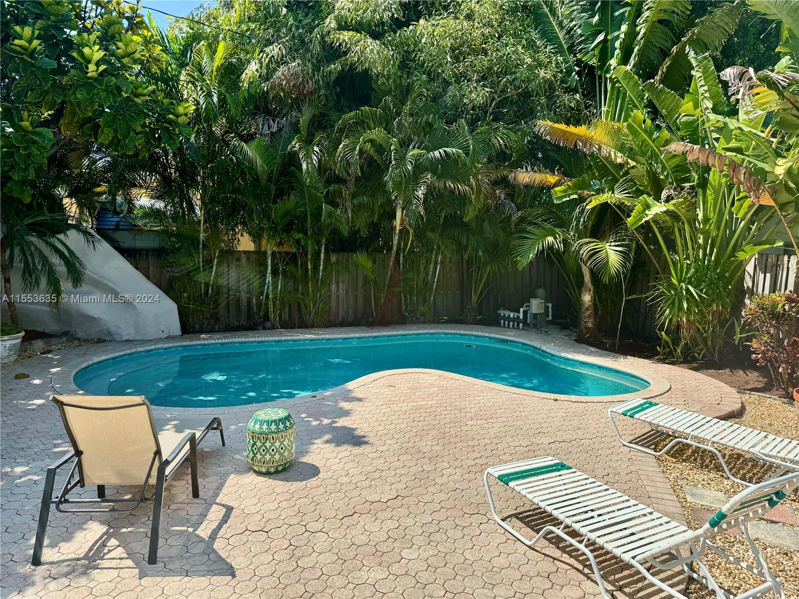 VICTORIA PARK CORR AMEN P - Residential Lease
