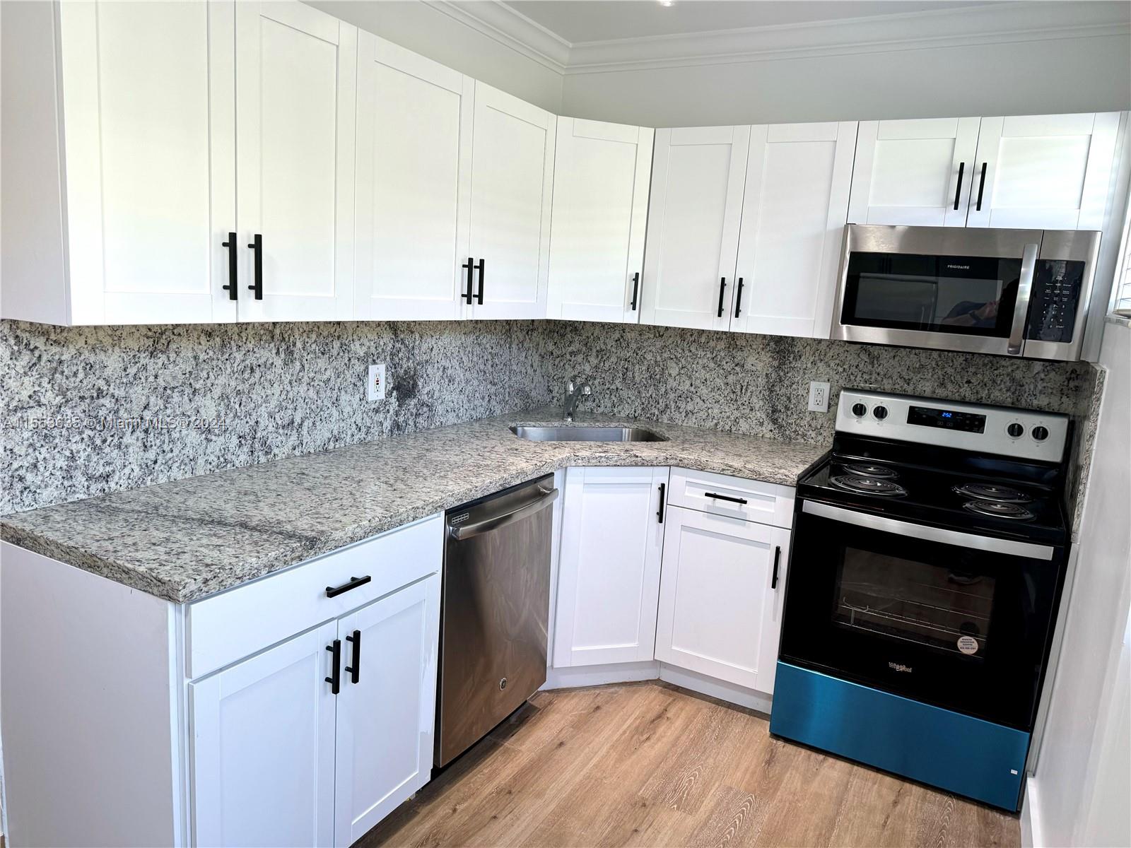 VICTORIA PARK CORR AMEN P - Residential Lease