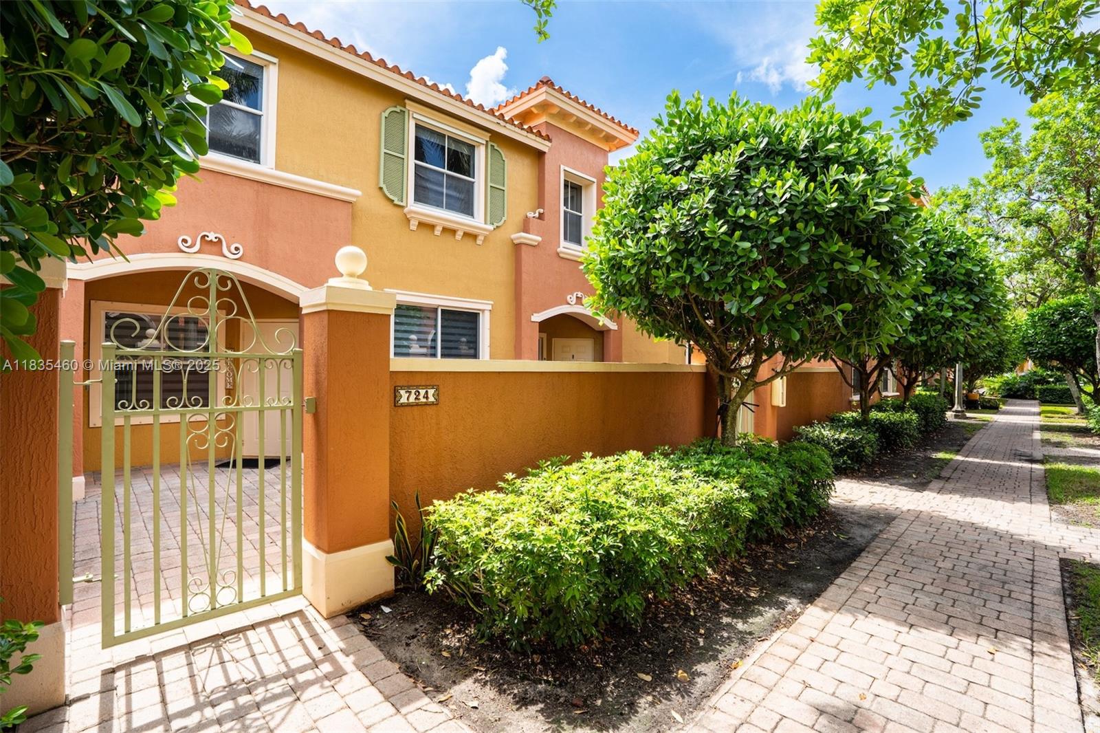 Welcome to Hampton Isles! This beautifully renovated 2-bedroom, 2.5-bath townhome boasts a modern kitchen, updated bathrooms, new flooring, zebra blinds, newer appliances, A/C, and water heater. Enjoy peace of mind in this 24/7 guard-gated community, ideally located in the heart of Pembroke Pines. The HOA includes roof maintenance, cable TV, and a newly resurfaced pool. Comes with two assigned parking spaces and ample guest parking. No special assessments, budget with 10%+ reserves attached. Only 5% down with conventional loan. Minimum 650 credit score required. Prime location near shopping, dining, and major highways.