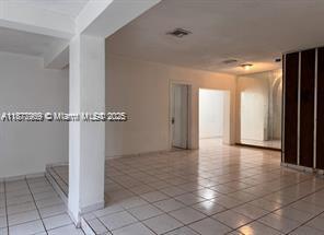NORTH MIAMI GARDENS - Residential