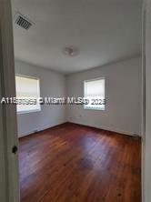 NORTH MIAMI GARDENS - Residential