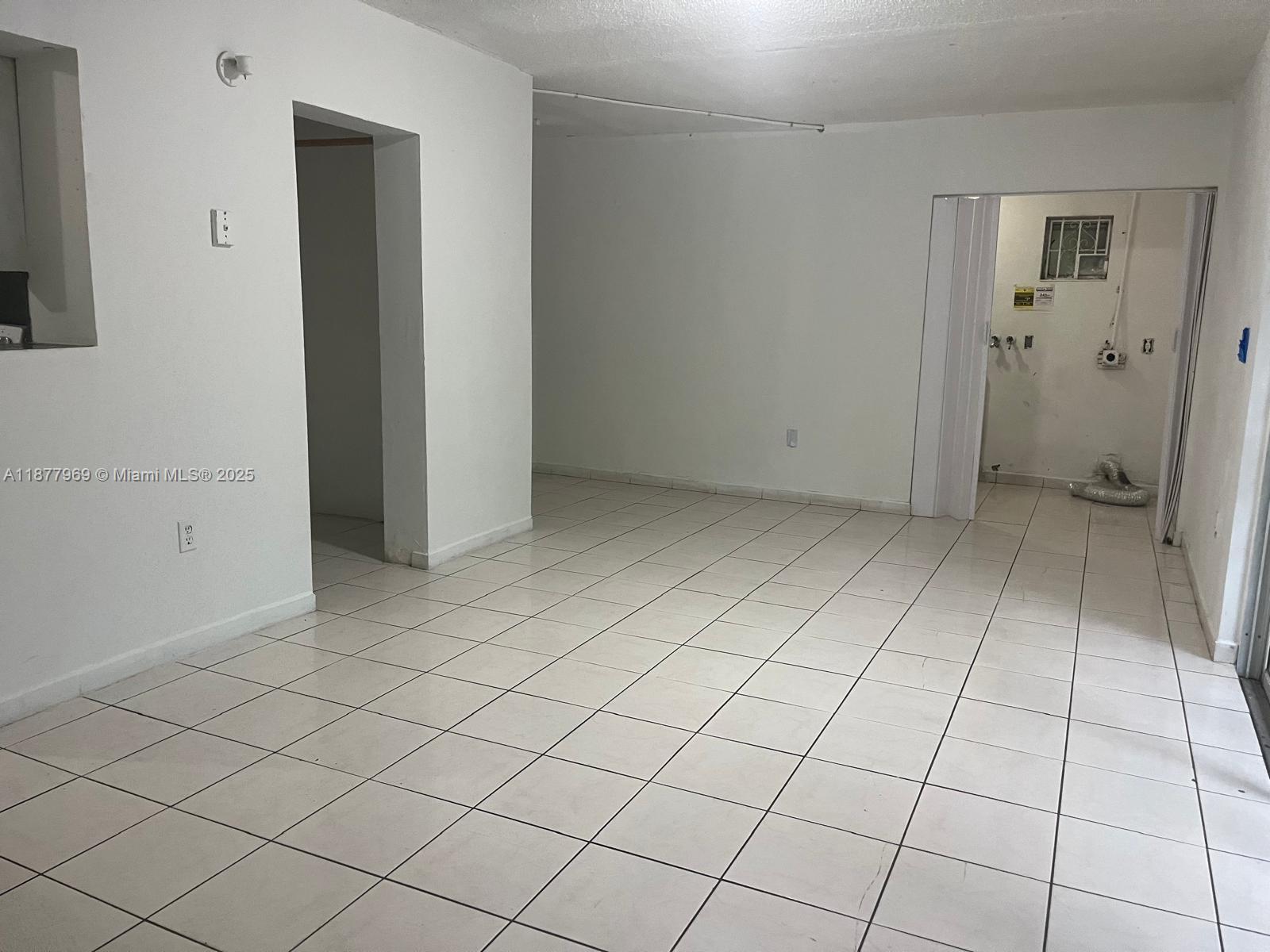 NORTH MIAMI GARDENS - Residential