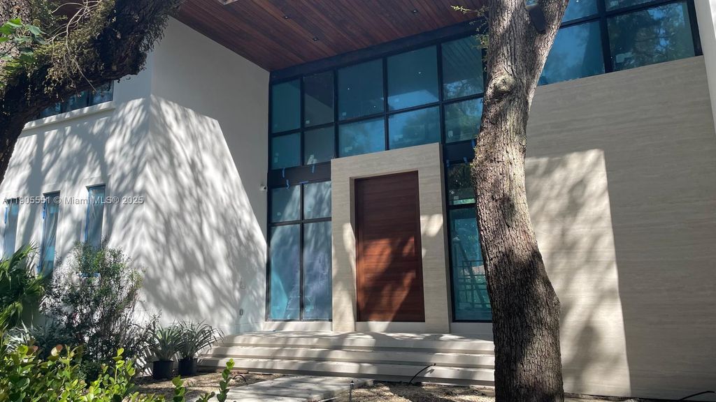 Photo of 1409 Algardi Ave, Coral Gables, FL 33146 (MLS # A11905551)