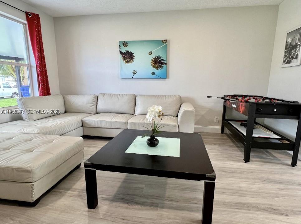 MIDLAND 1ST ADD - Residential