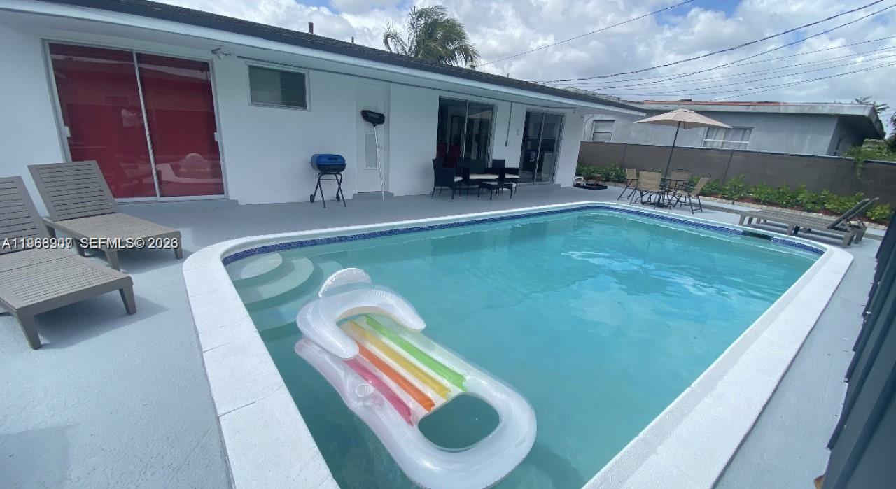 MIDLAND 1ST ADD - Residential