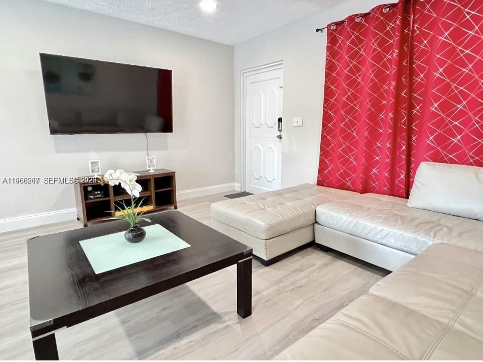 MIDLAND 1ST ADD - Residential