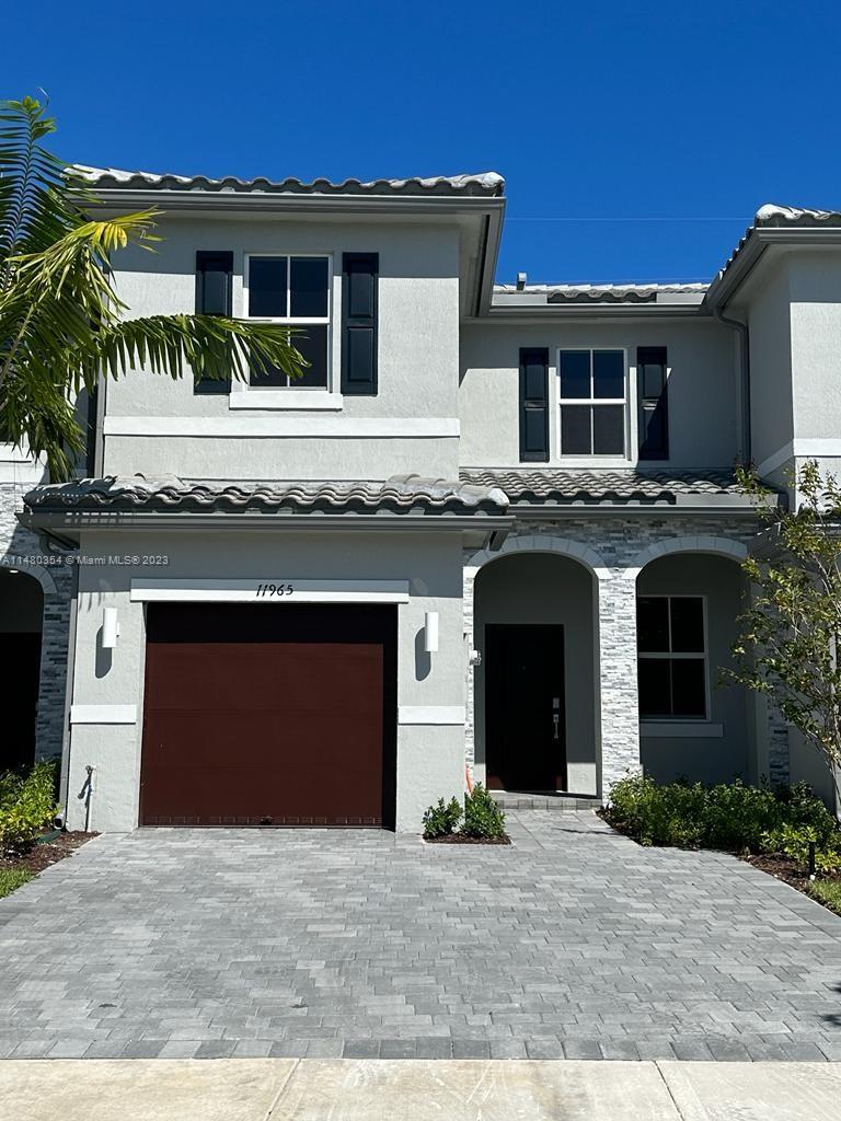 3bd, 2.5 bth family friendly home located in the heart of Coral Springs! This new construction is ready to welcome a family into it with new flooring, countertops, cabinets and stainless steel appliances. This property boasts a kid's playground as well as a community pool to enjoy! Conveniently located close to restaurants, grocery stores and only 10 mins from Downtown Coral Springs and in an excellent public school district.