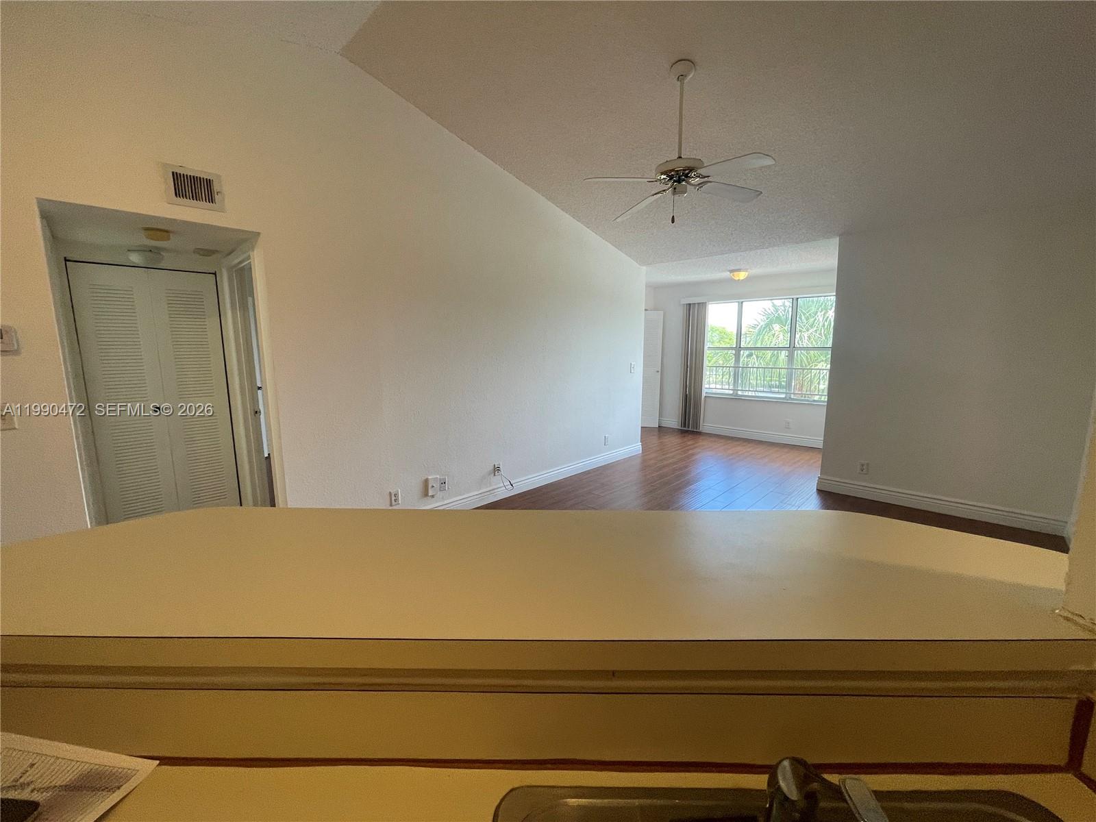CORAL KEY CONDO - Residential Lease
