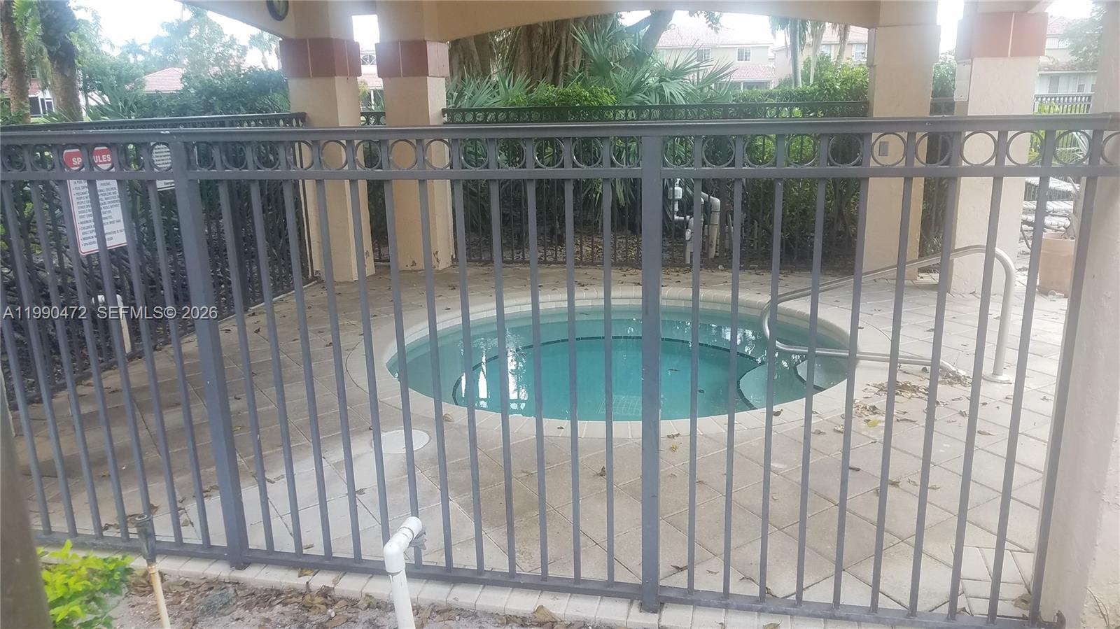 CORAL KEY CONDO - Residential Lease