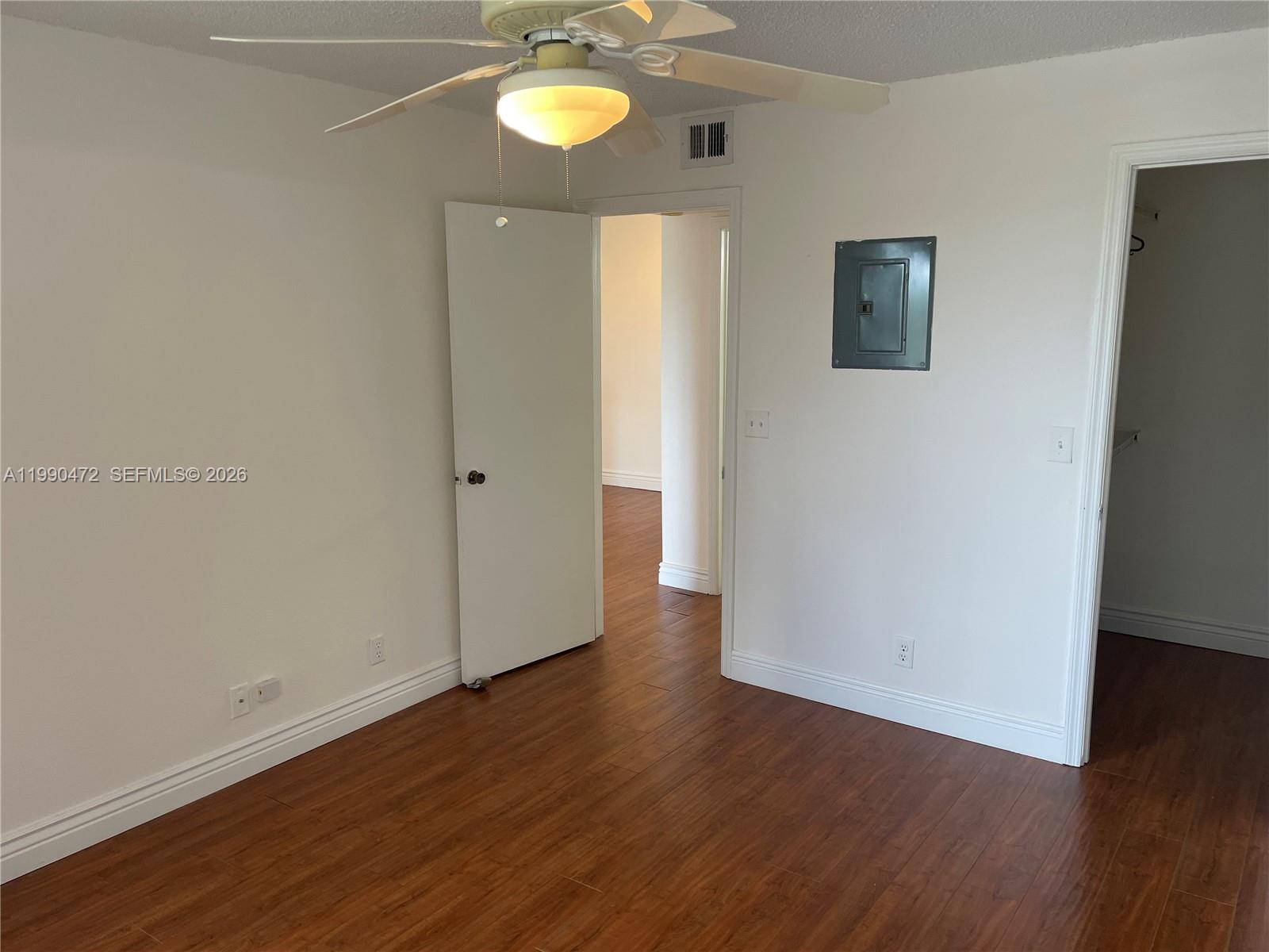 CORAL KEY CONDO - Residential Lease