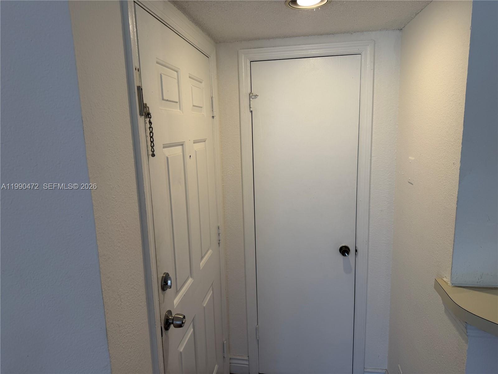 CORAL KEY CONDO - Residential Lease