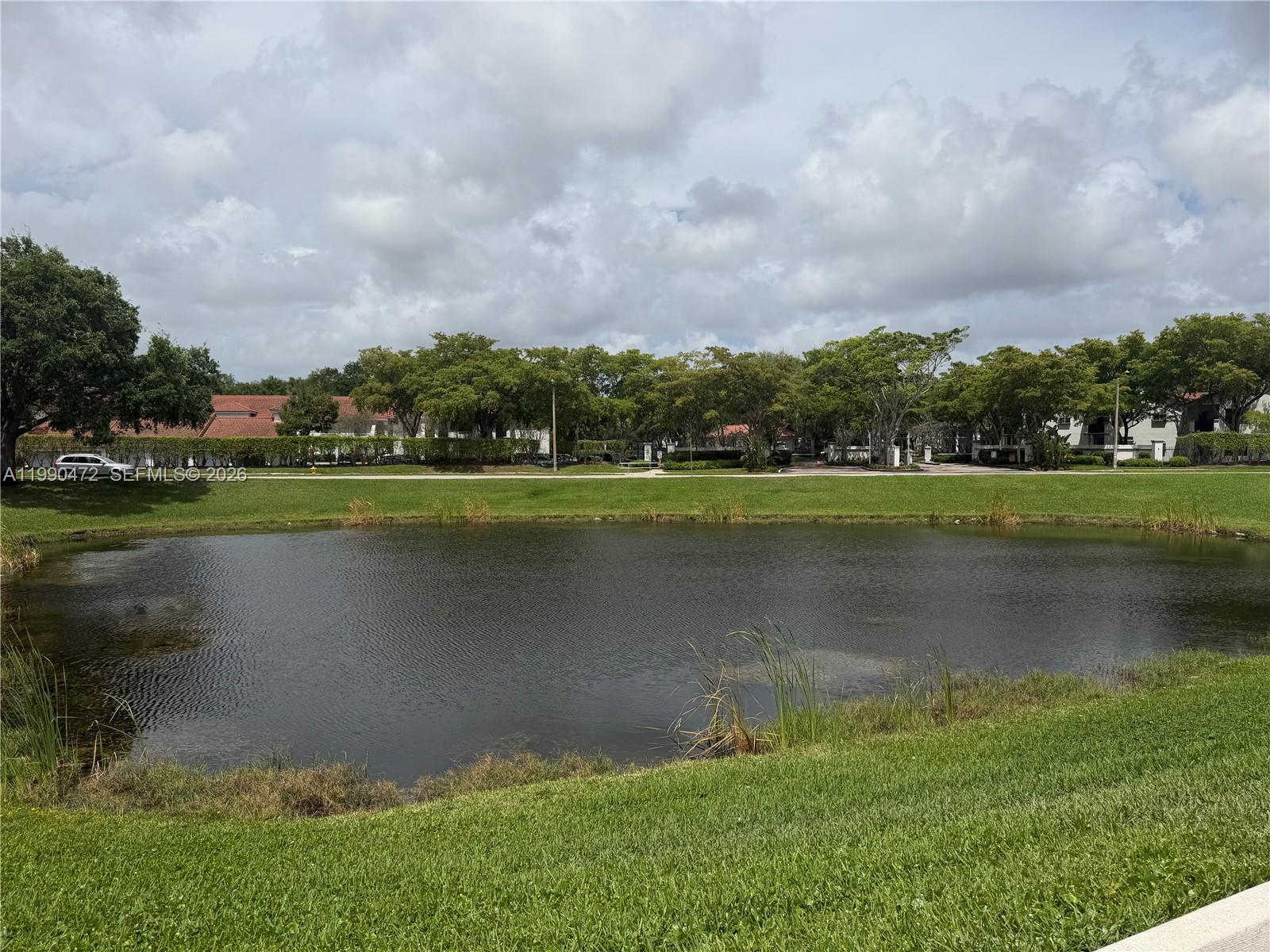 CORAL KEY CONDO - Residential Lease