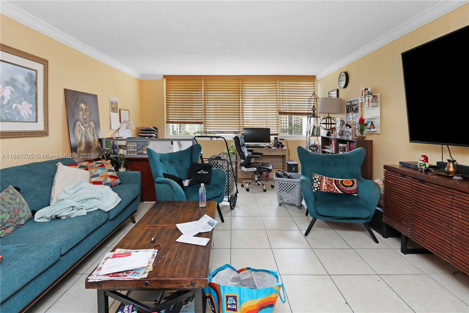 9143 SW 77th Ave B808