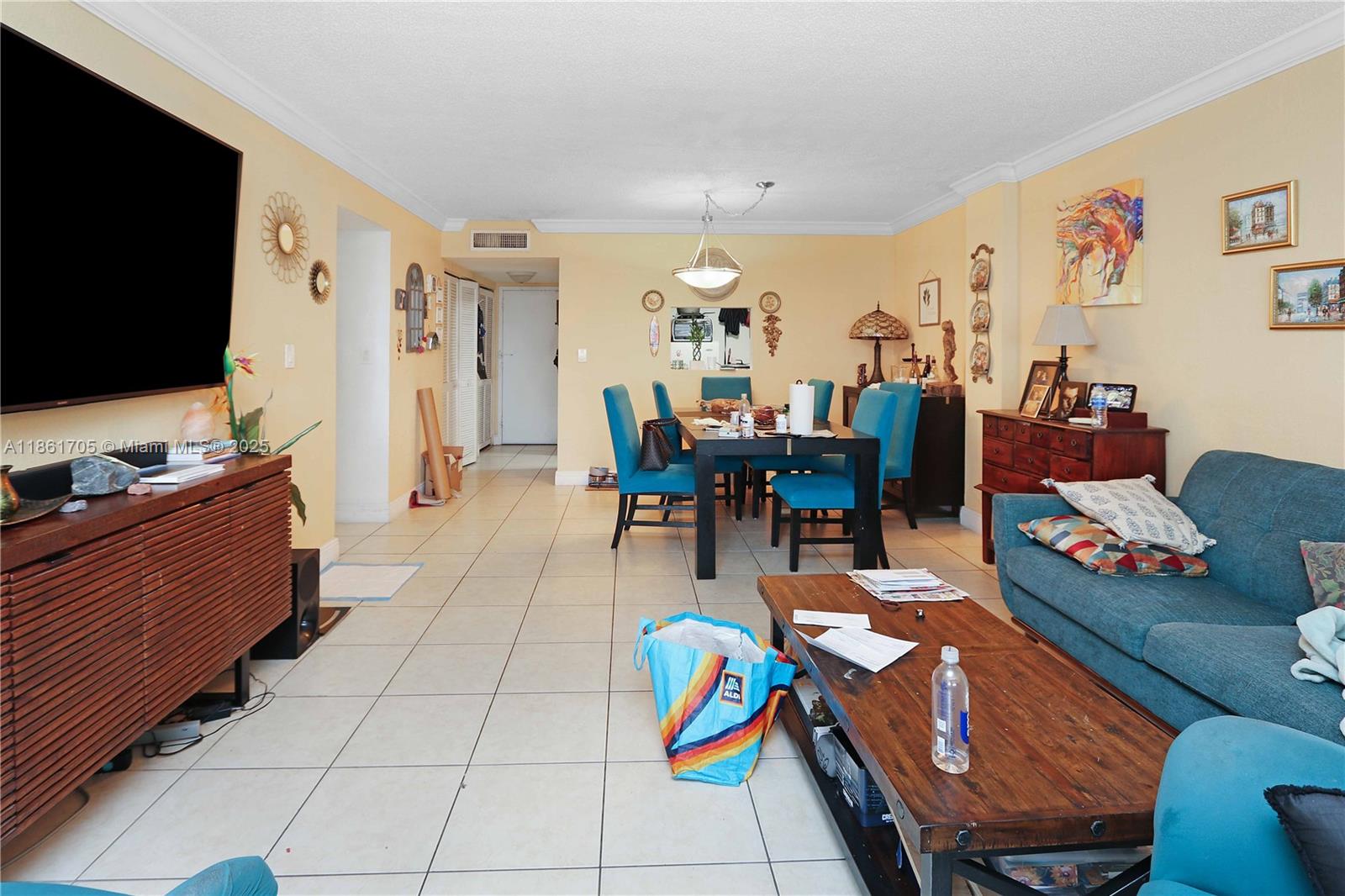 9143 SW 77th Ave B808