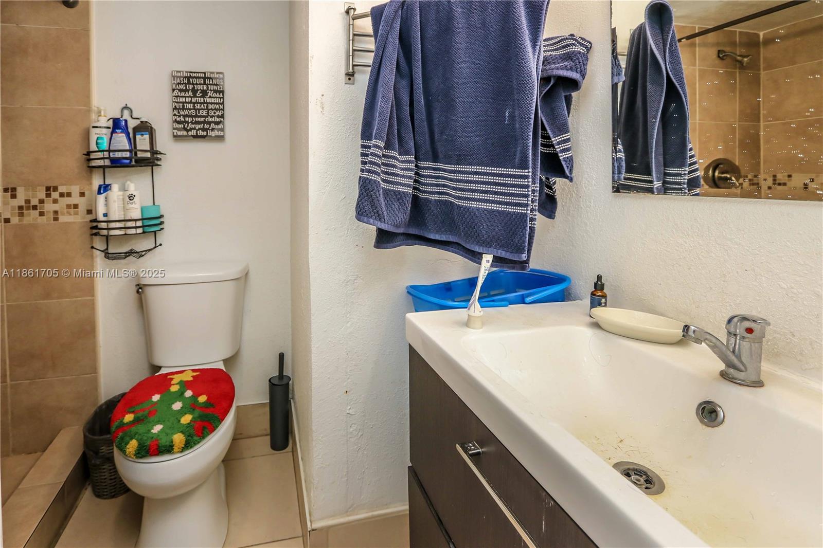 DADELAND PLACE CONDO - Residential