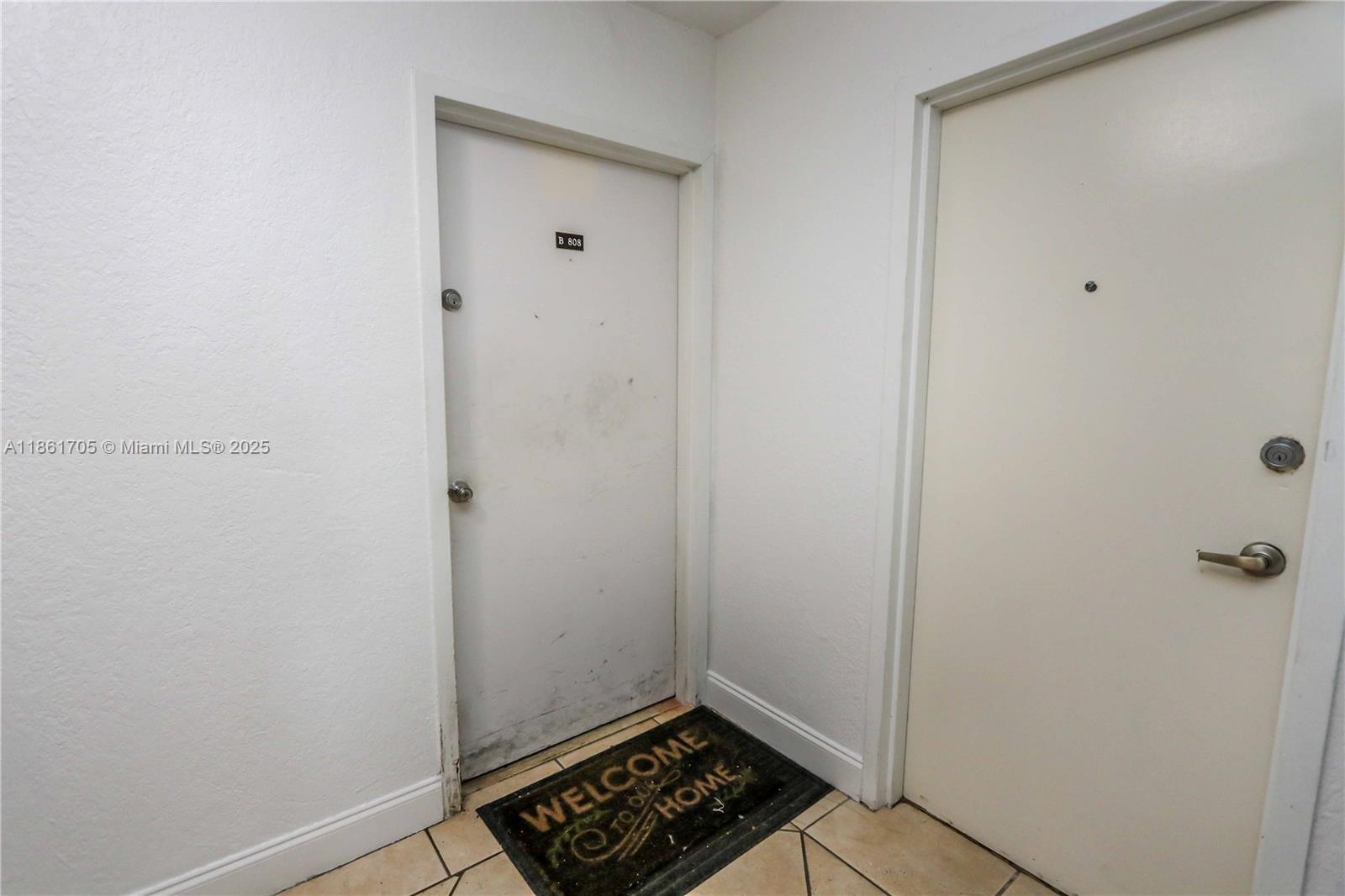 DADELAND PLACE CONDO - Residential