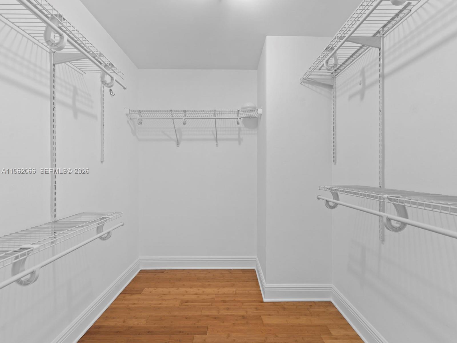 DOWNTOWN DADELAND CONDO N - Residential