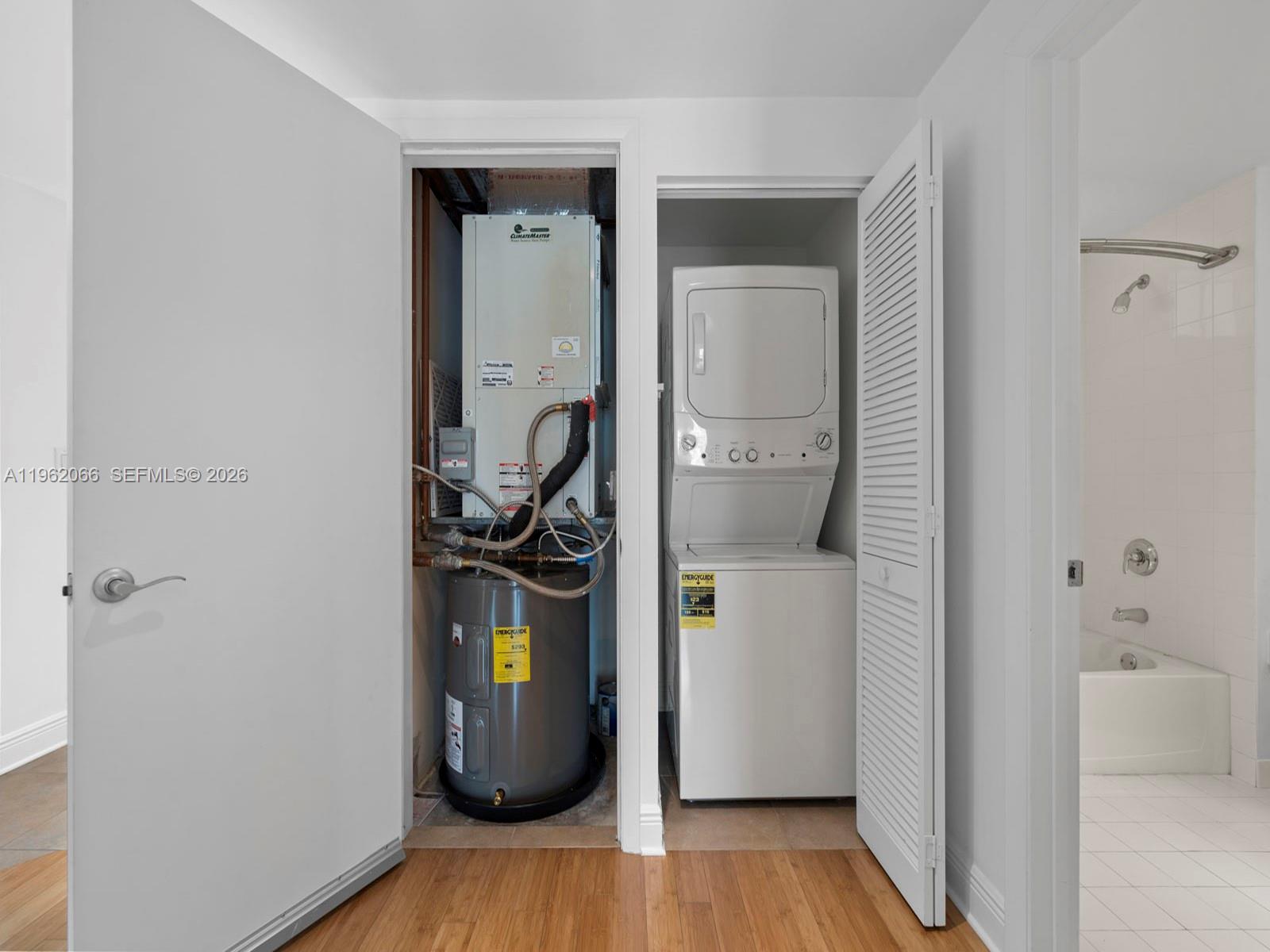 DOWNTOWN DADELAND CONDO N - Residential