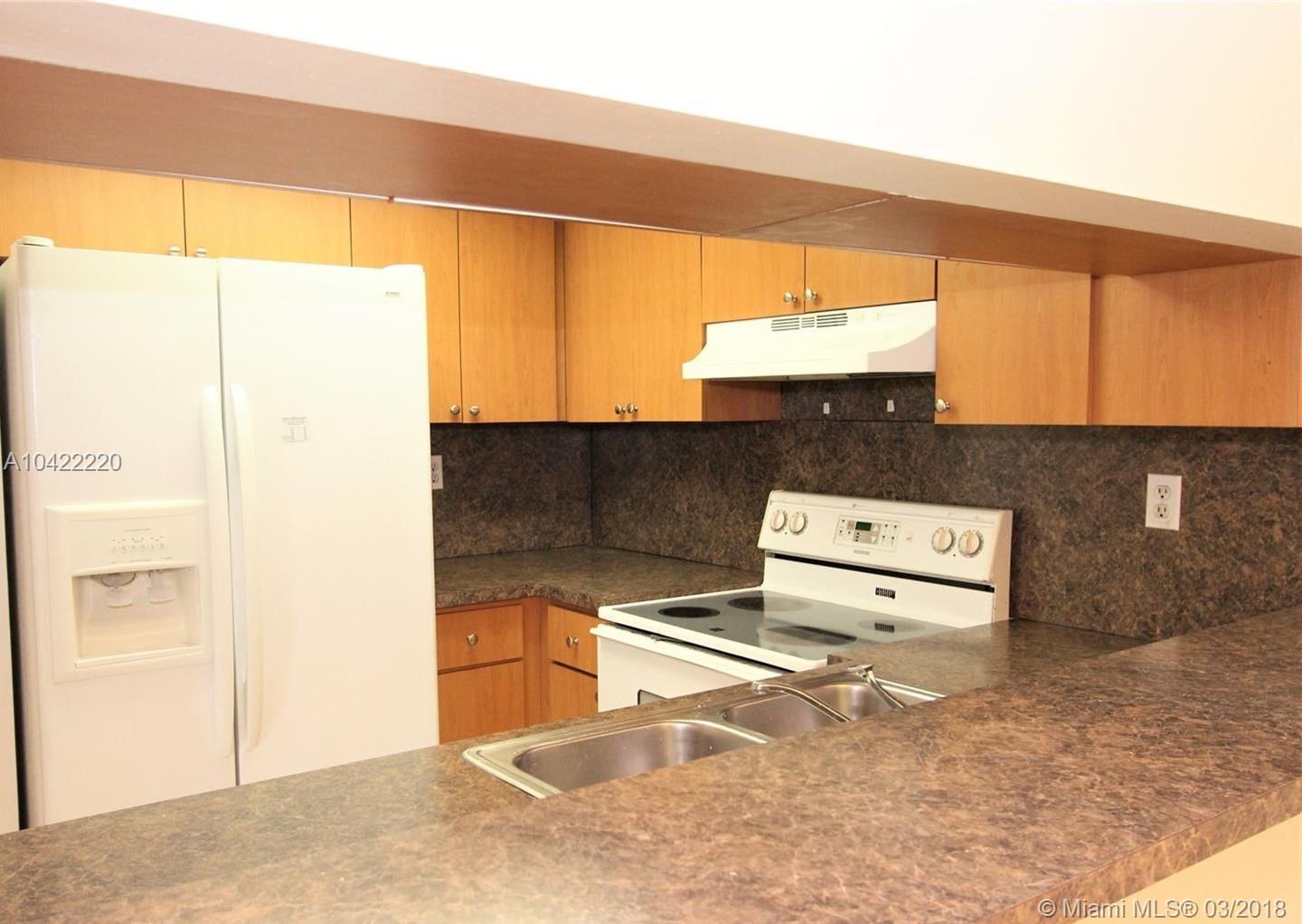 KENLAND WALK CONDO IV - Residential Lease