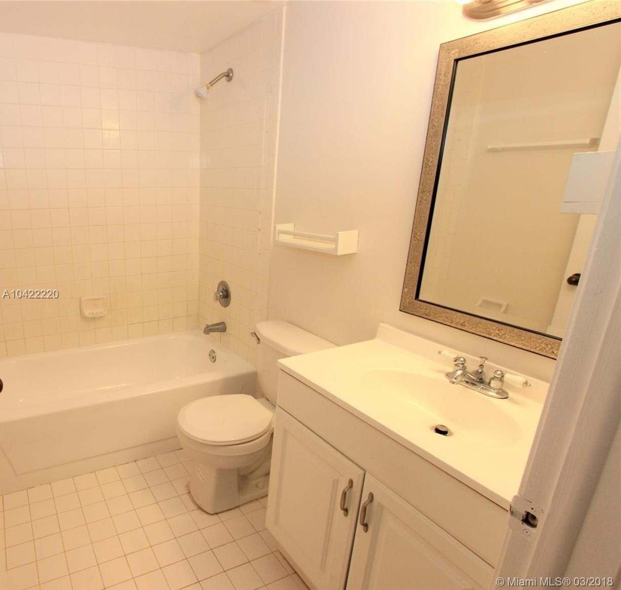 KENLAND WALK CONDO IV - Residential Lease