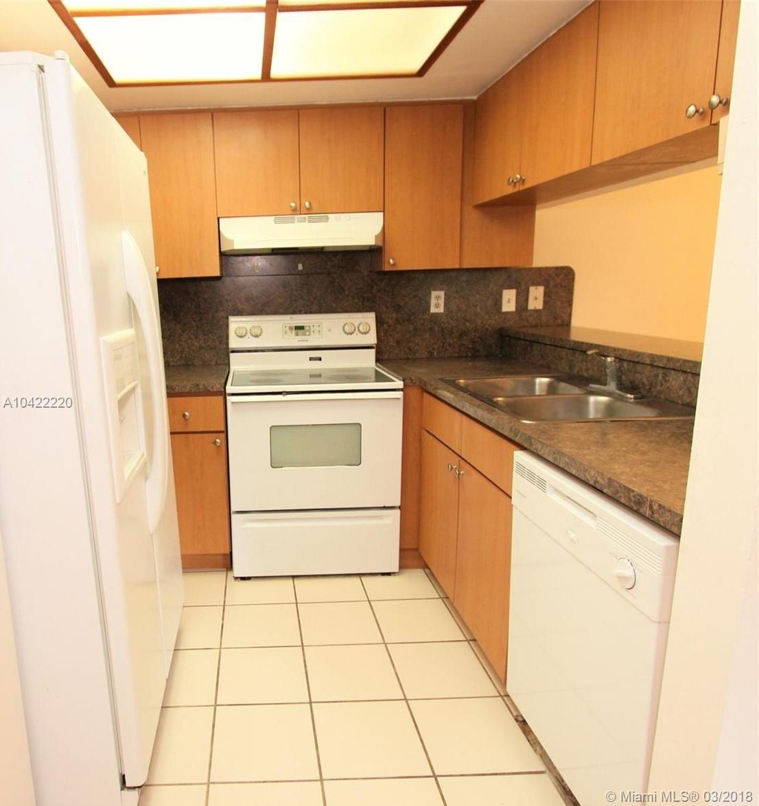 KENLAND WALK CONDO IV - Residential Lease