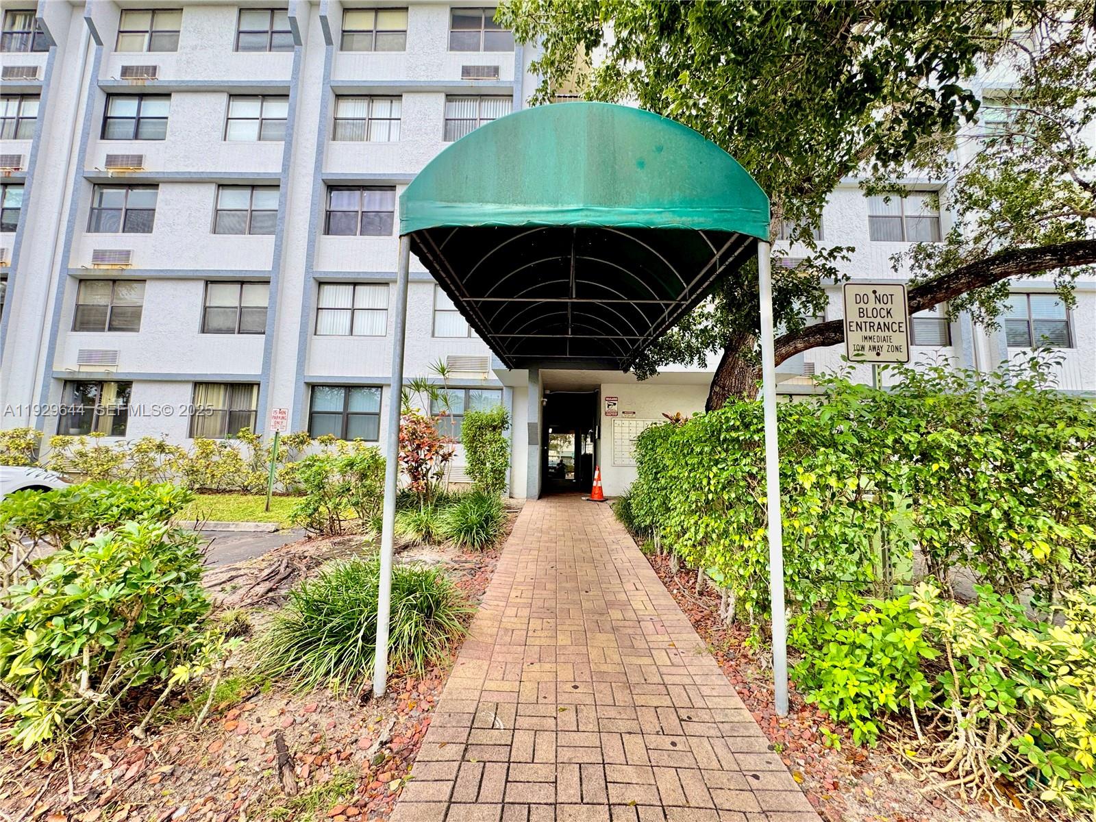 CORAL SPRINGS TOWER CLUB - Residential Lease