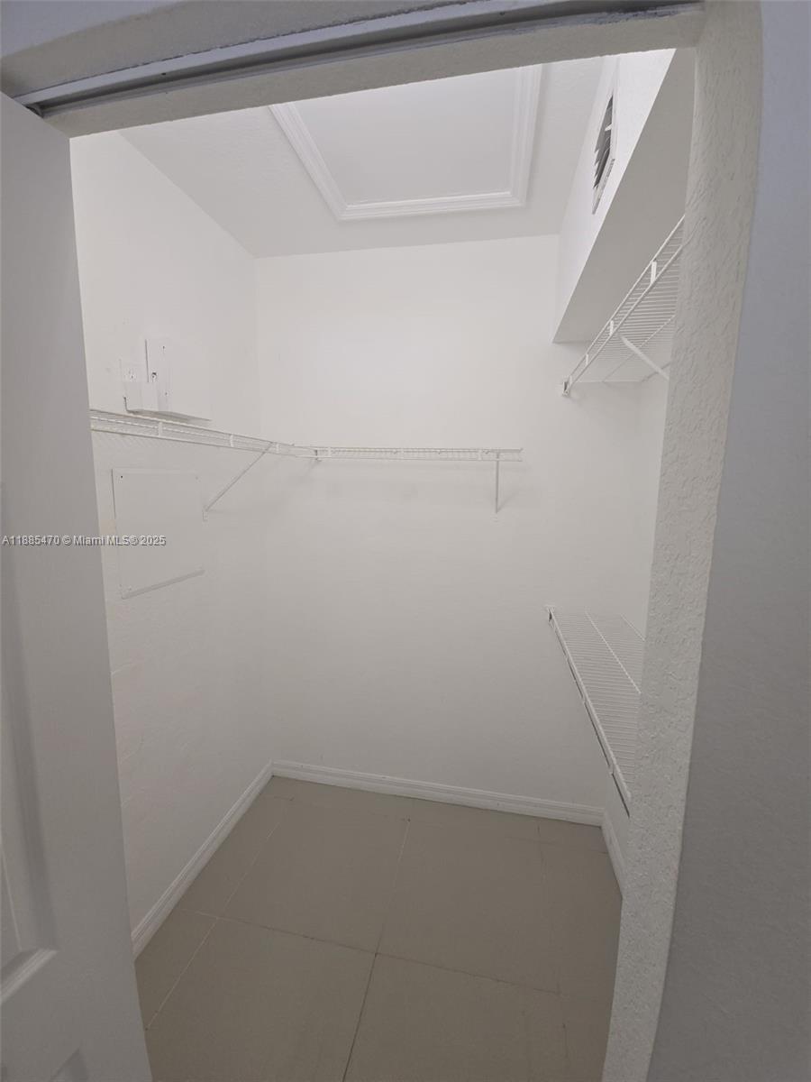 AVENTINE AT MIRAMAR CONDO - Residential Lease