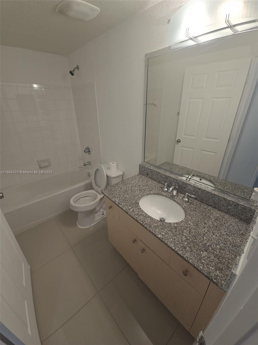 AVENTINE AT MIRAMAR CONDO - Residential Lease