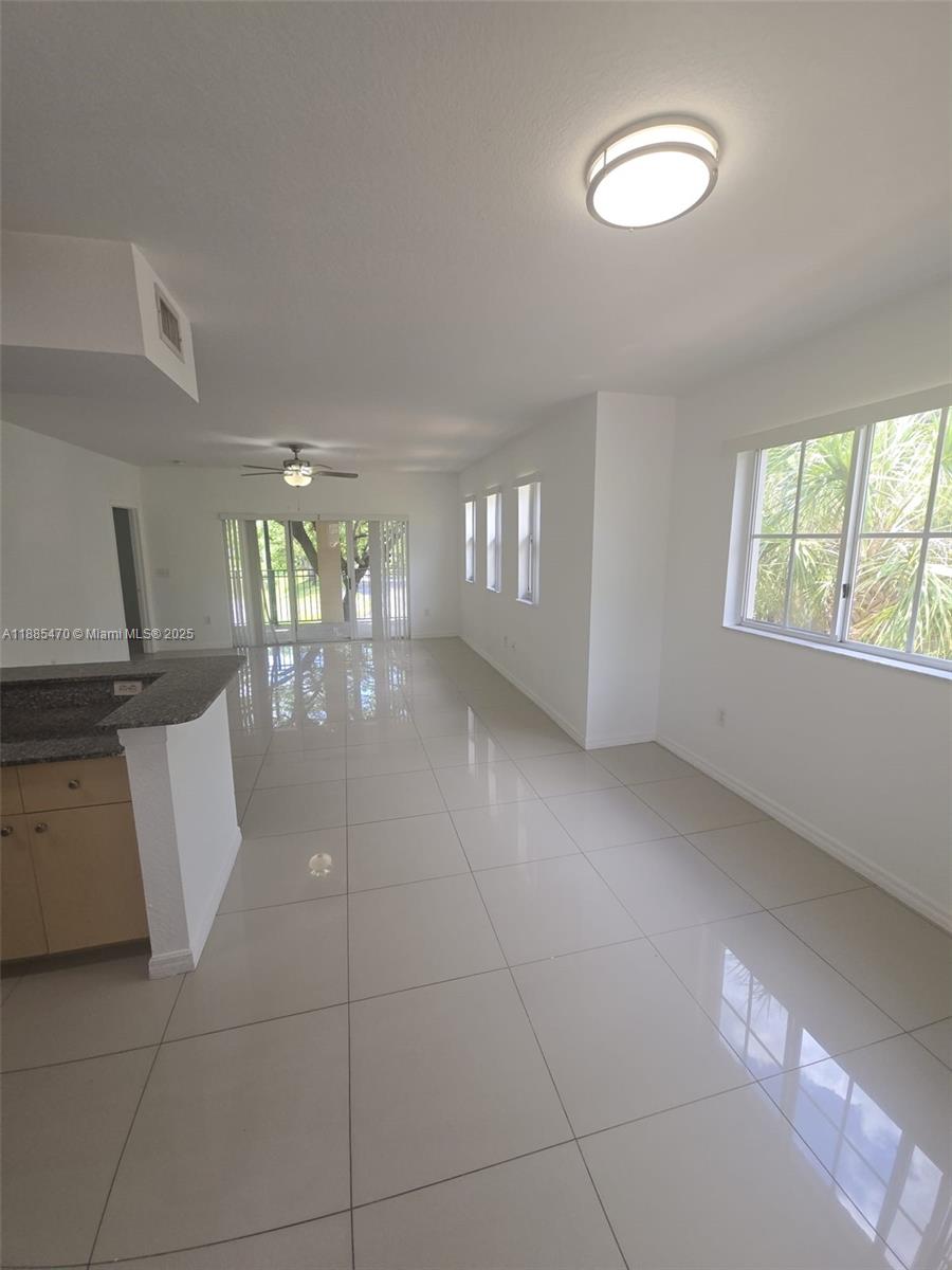AVENTINE AT MIRAMAR CONDO - Residential Lease