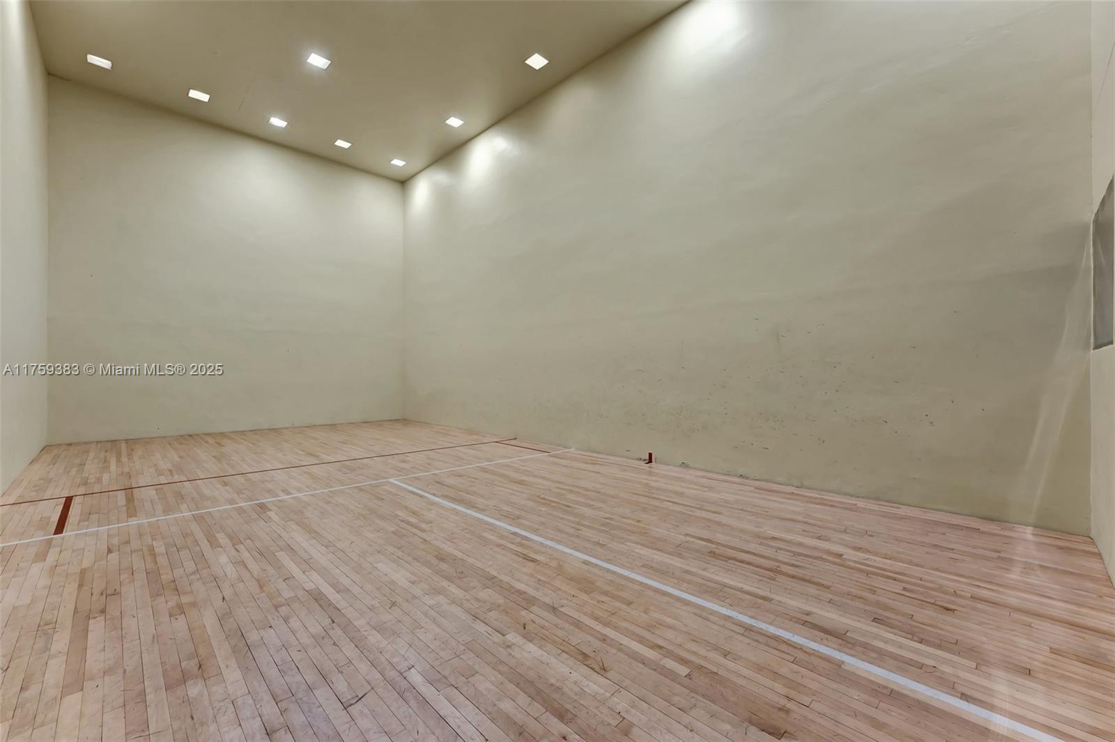 SUNRISE LAKES 129 CONDO - Residential