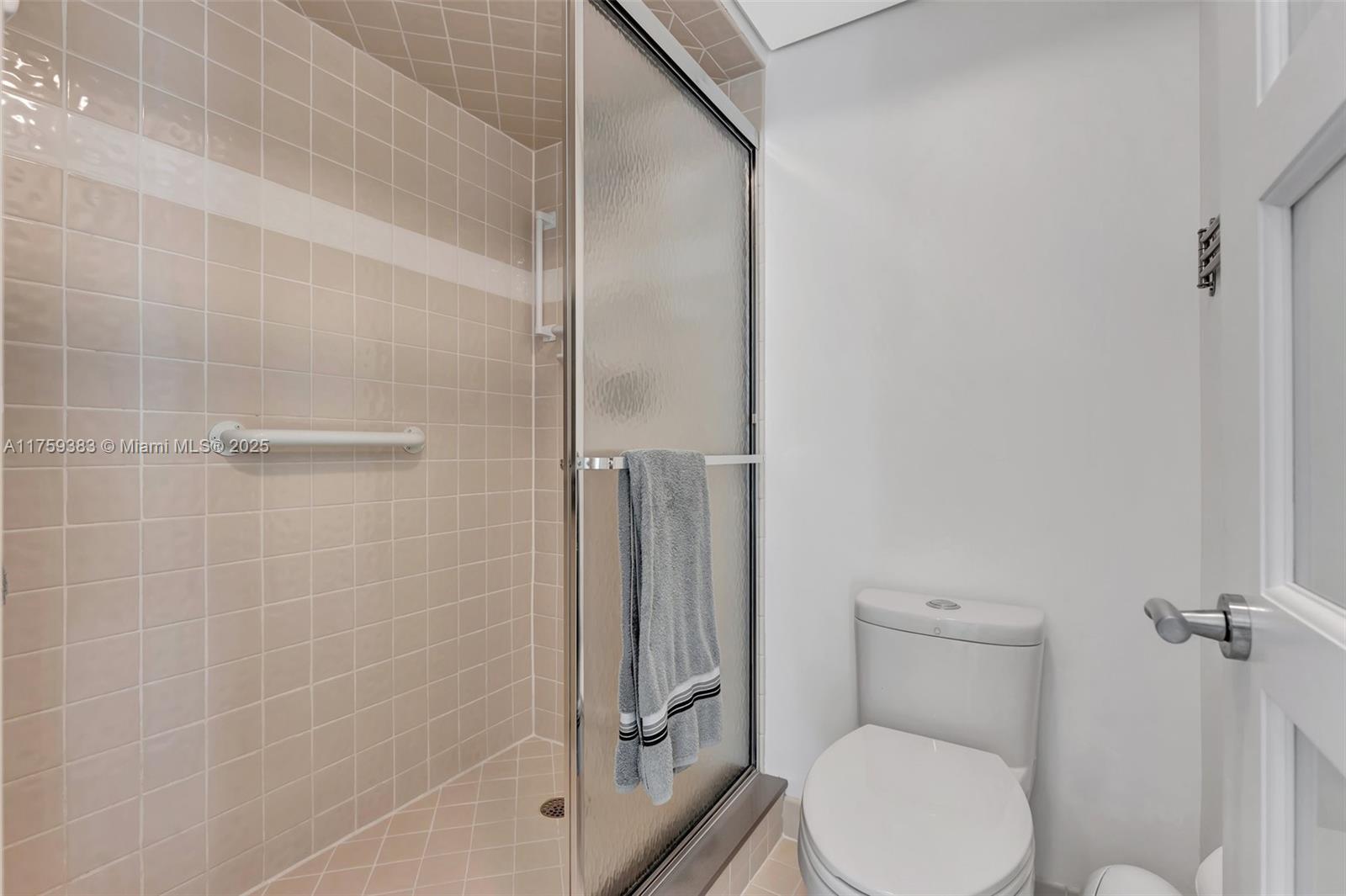 SUNRISE LAKES 129 CONDO - Residential