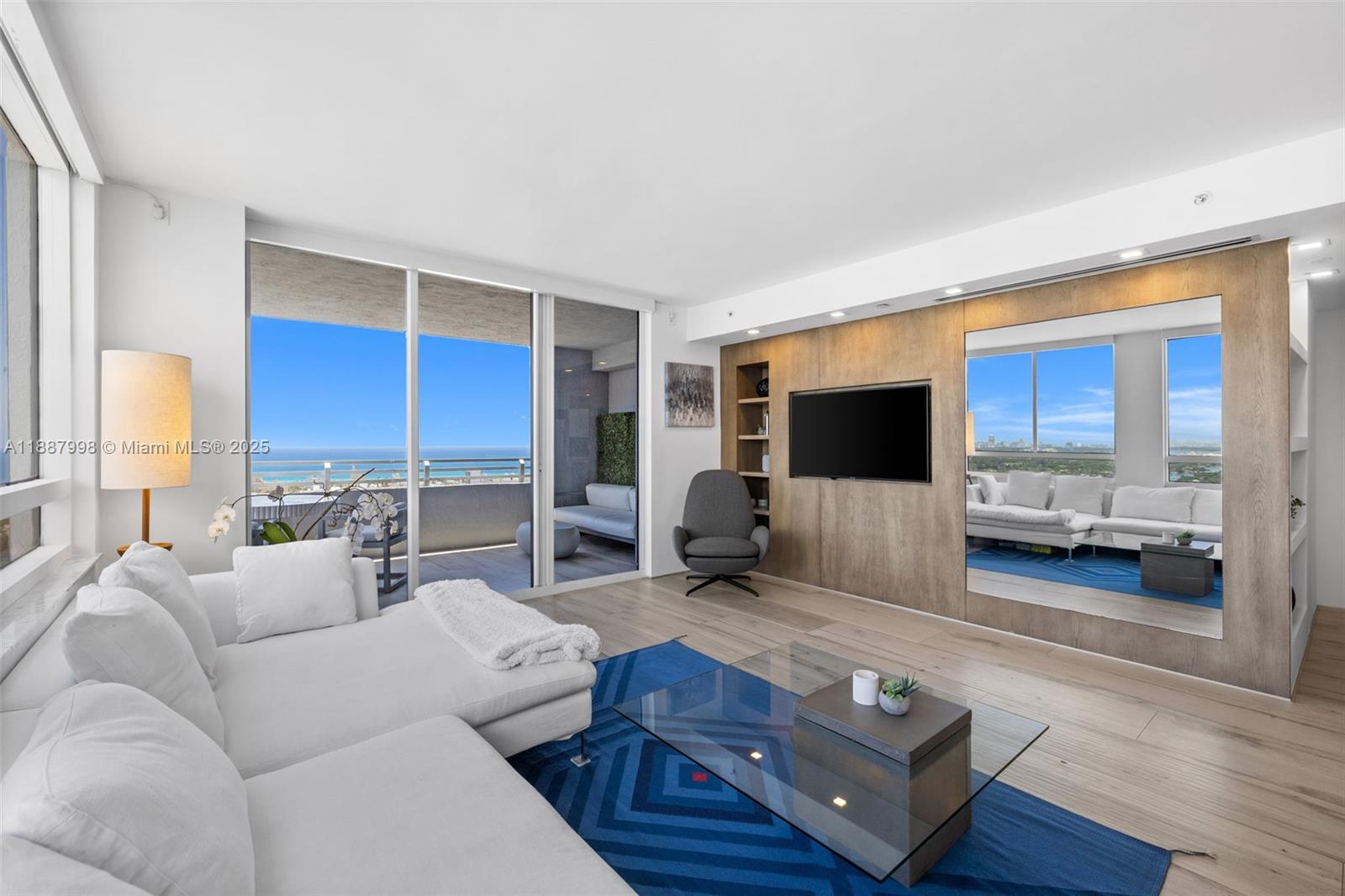 THE WAVERLY AT SOUTH BEAC - Residential