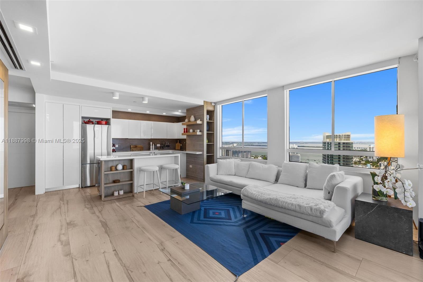 THE WAVERLY AT SOUTH BEAC - Residential