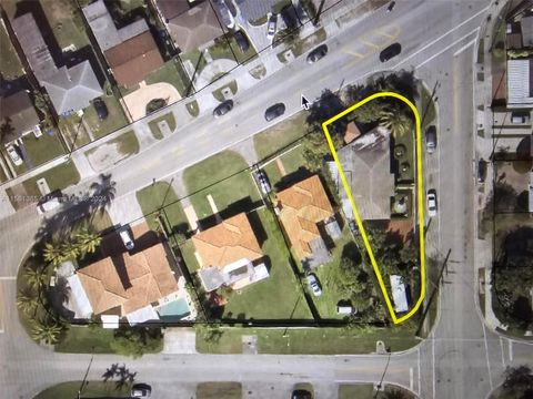 500 NW 62nd Ave, Miami, FL 33126 - MLS#: A11581365