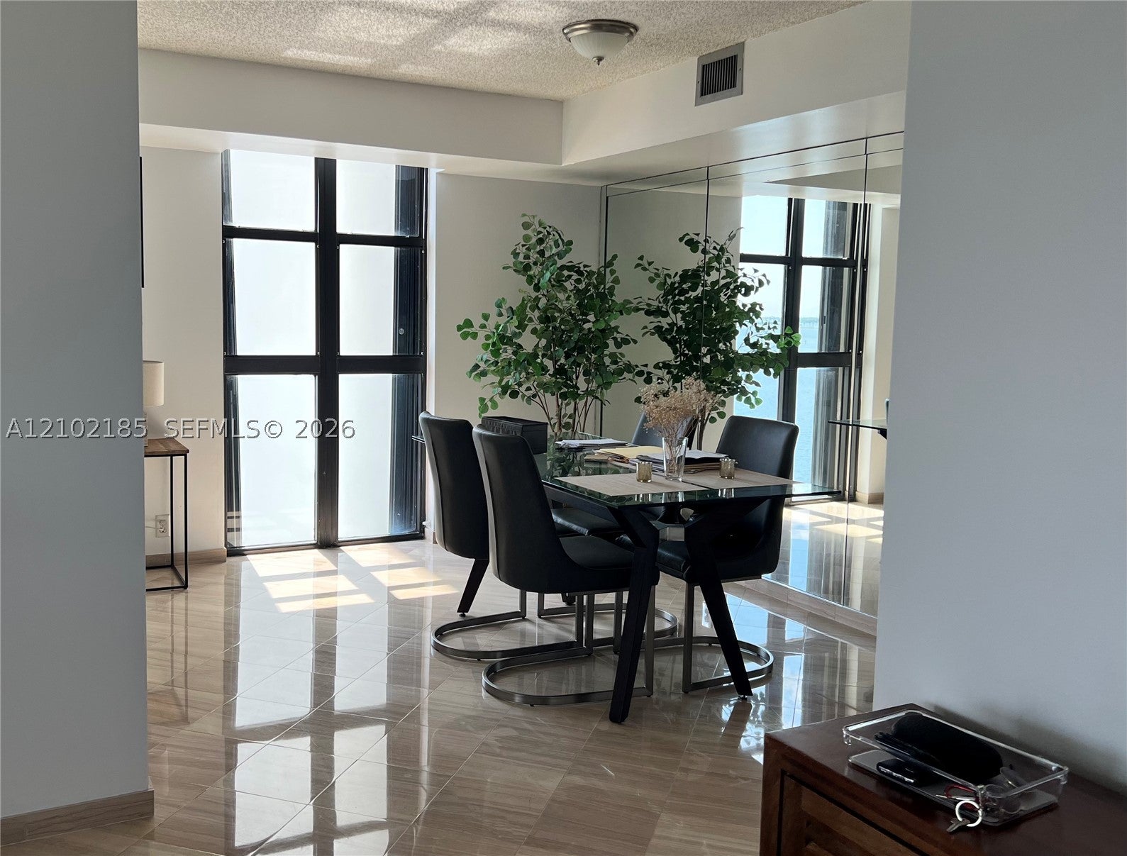 4000 NE Towerside Ter 1101