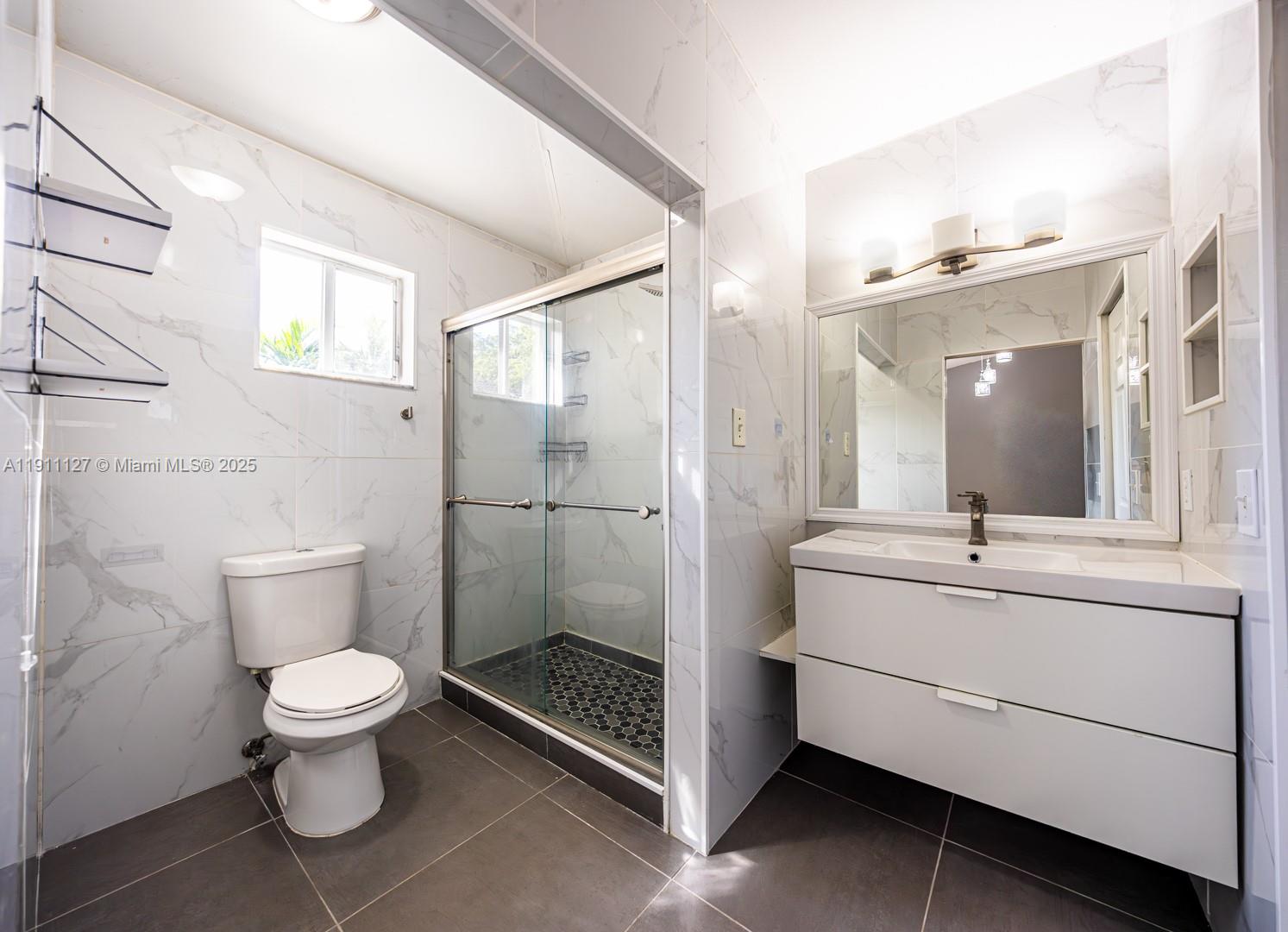 WEITZER SERENA LAKES TOWN - Residential