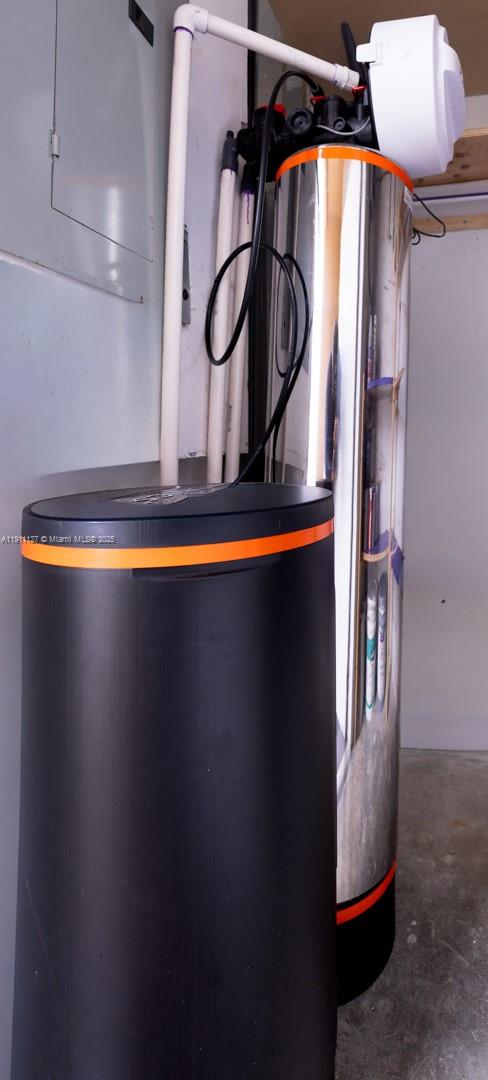 WEITZER SERENA LAKES TOWN - Residential