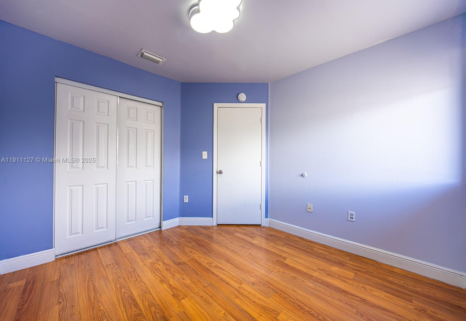 WEITZER SERENA LAKES TOWN - Residential